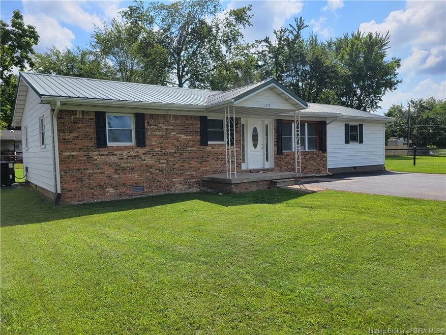 1237 Dehart Dr, Austin, IN 47102 - photo 1