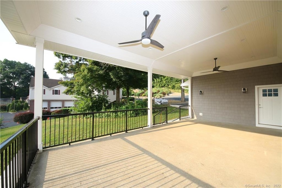 719 Danbury Rd, Ridgefield, CT 06877 - photo 1