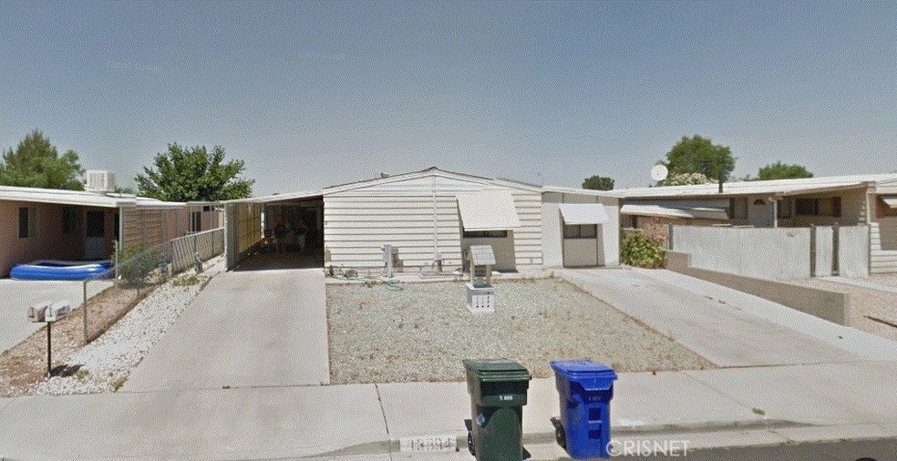 13894 Riviera Dr unit 2, Victorville, CA 92395 - photo 1