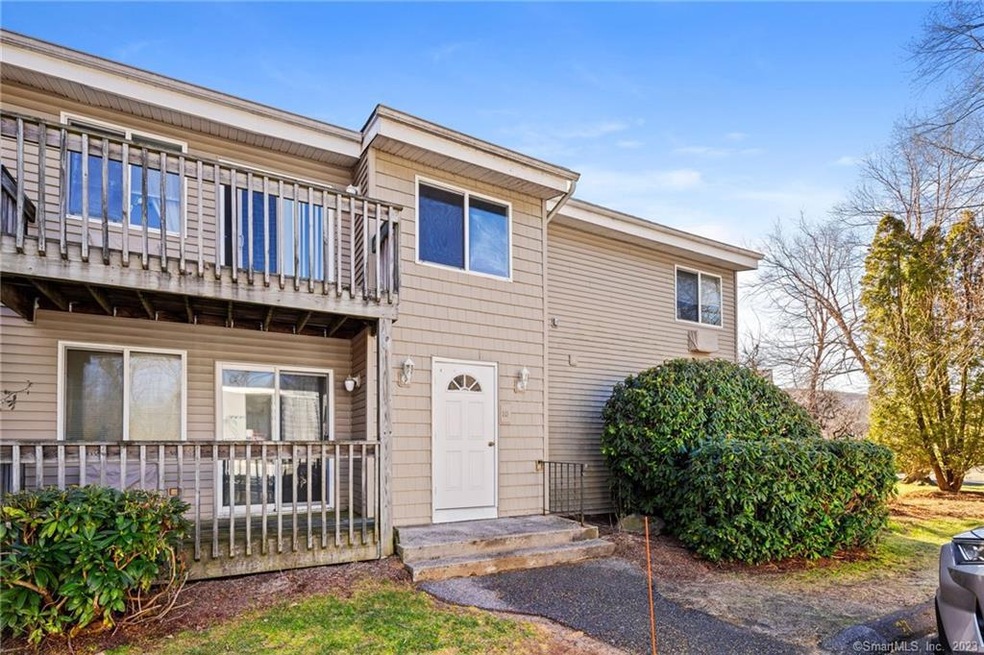 220 Main St unit 10B, New Hartford, CT 06057 - photo 1