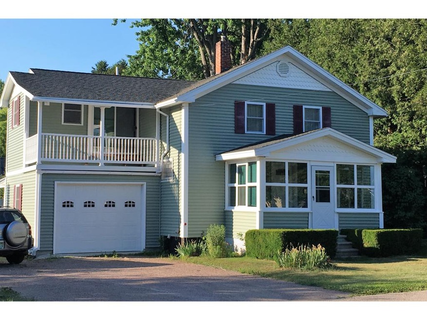 2 Mcgregor St, Essex Junction, VT 05452 - photo 1