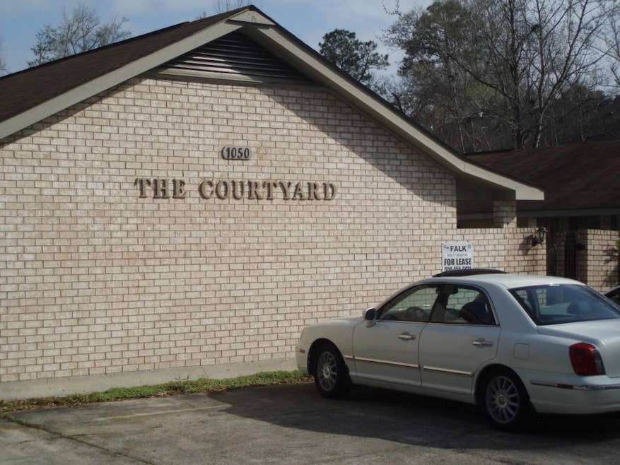 1050 Cousin St unit D, Slidell, LA 70458 - photo 1