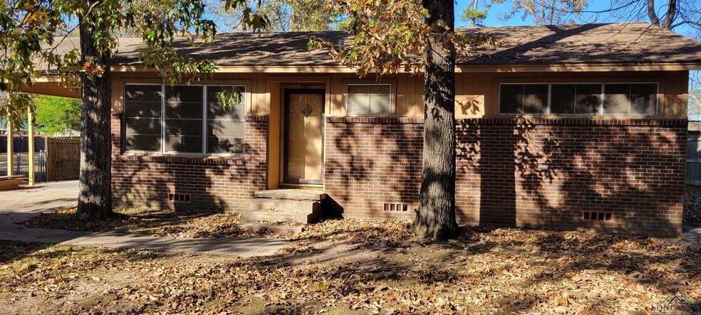 2057 Leona St, Longview, TX 75601 - photo 1