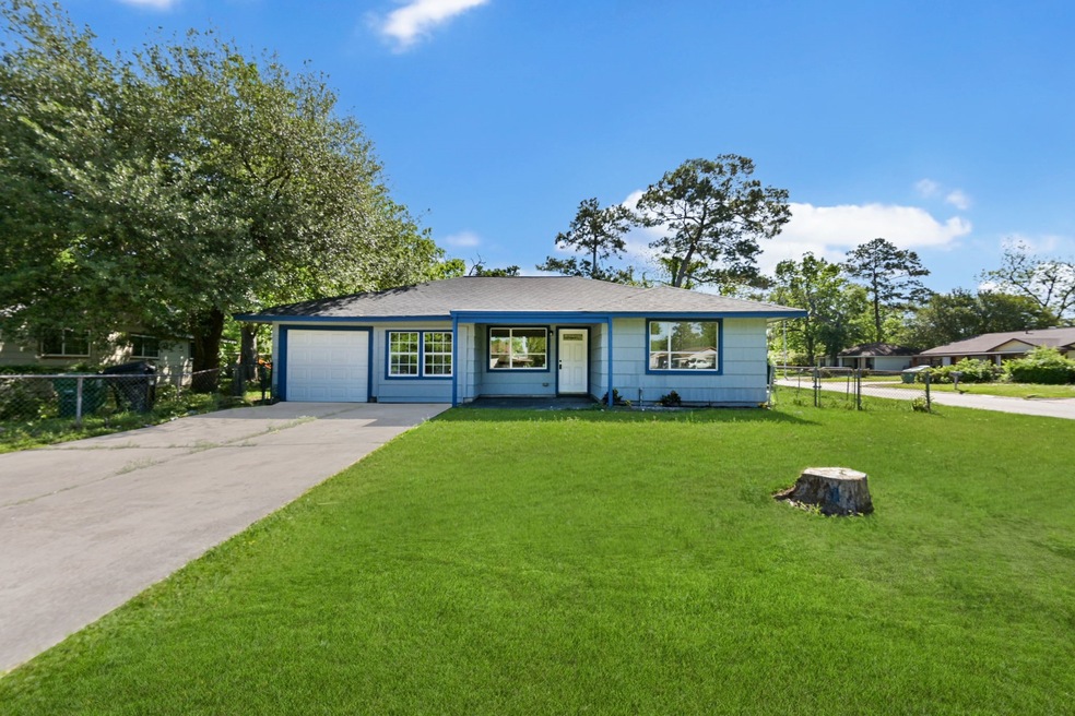 7339 Orlando St, Houston, TX 77016 - photo 1