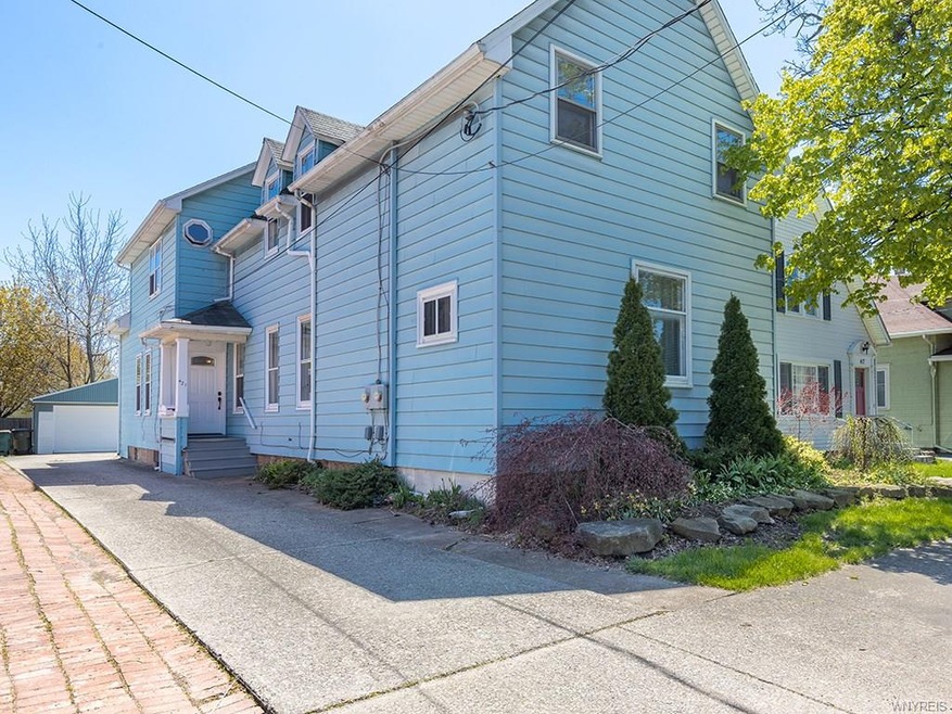 421 Wheatfield St, North Tonawanda, NY 14120 - photo 1
