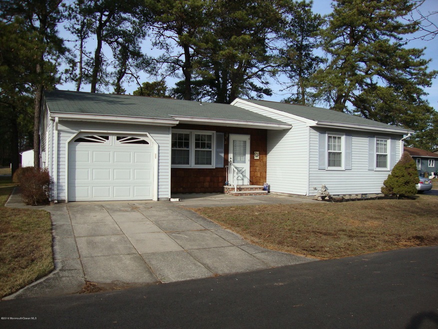25 Attleboro Ln 022