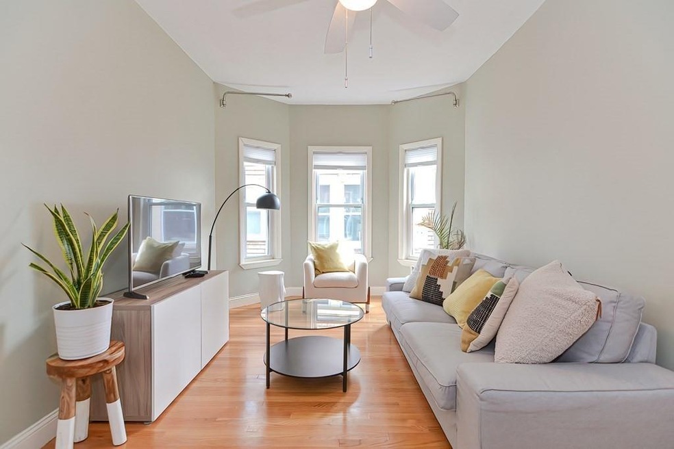 28 Holyoke Rd unit 2, Somerville, MA 02144 - photo 1