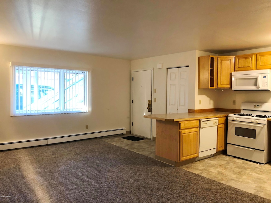 3903 Iowa Dr unit 2, Anchorage, AK 99517 - photo 1