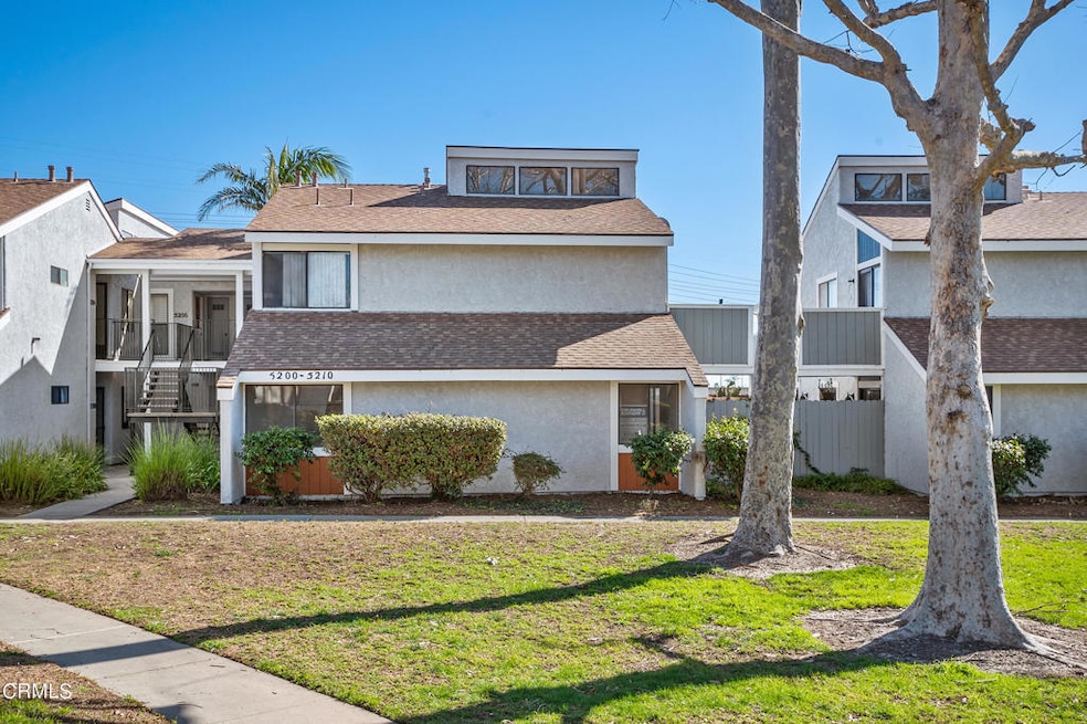 5202 Longfellow Way, Oxnard, CA 93033 - photo 1
