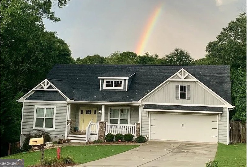 464 Holly Place, Gainesville, GA 30501 - photo 1