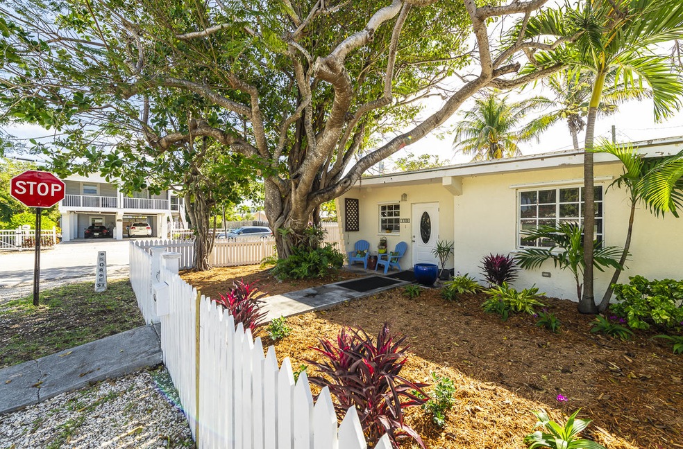 1736JohnsonSt-4158