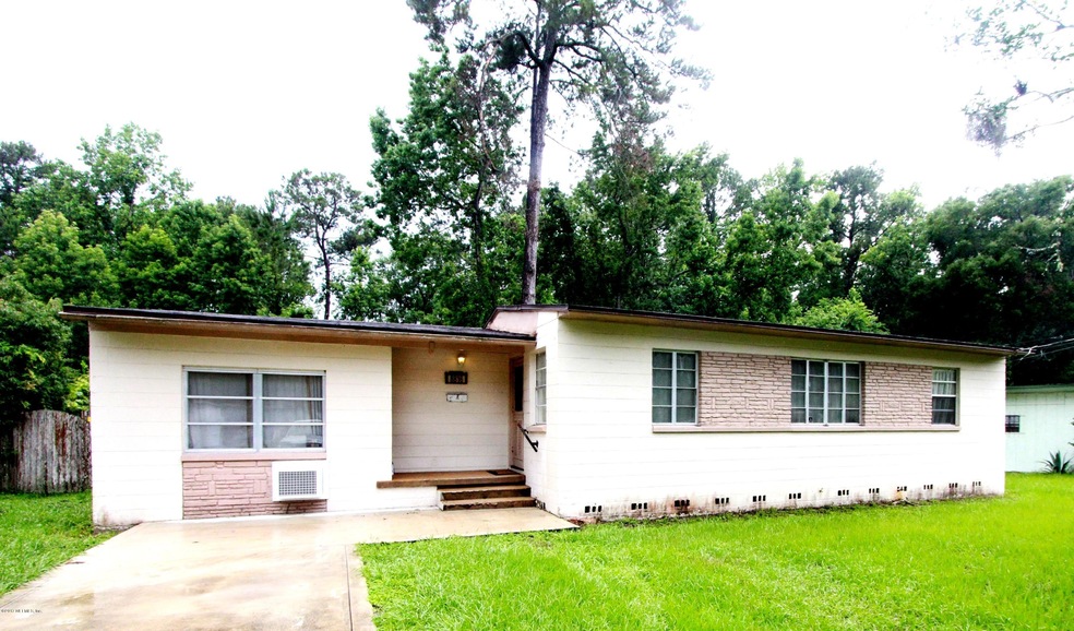 8816 Atter Ln, Jacksonville, FL 32216 - photo 1