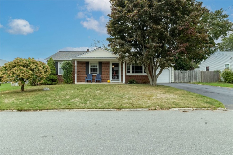 67 Colony Rd, Riverside, RI 02915 - photo 1