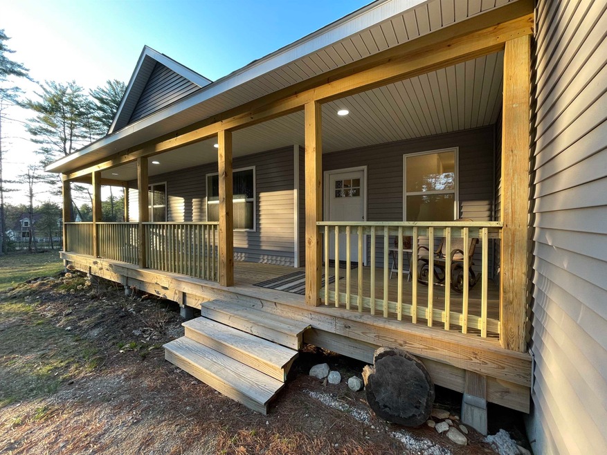 32 Barrington Cir, Center Ossipee, NH 03814 - photo 1