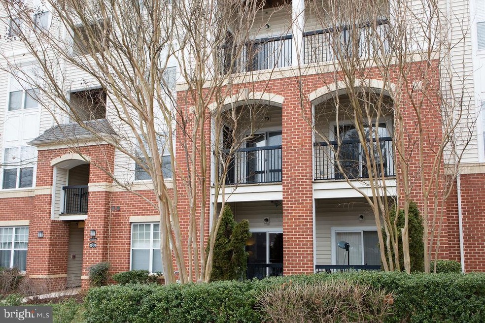 11319 Aristotle Dr unit 3-207, Fairfax, VA 22030 - photo 1