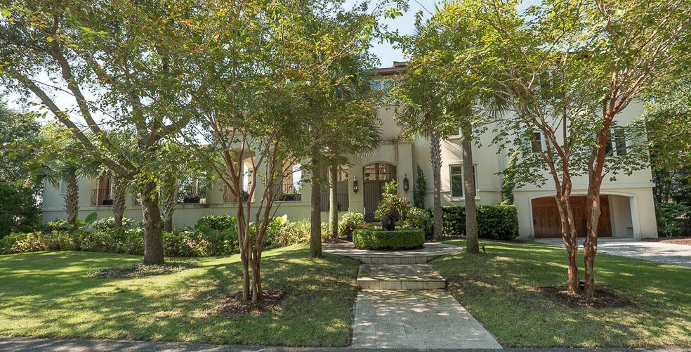 4 Marsh Ln IOP SC Low Rez (1 of 58)