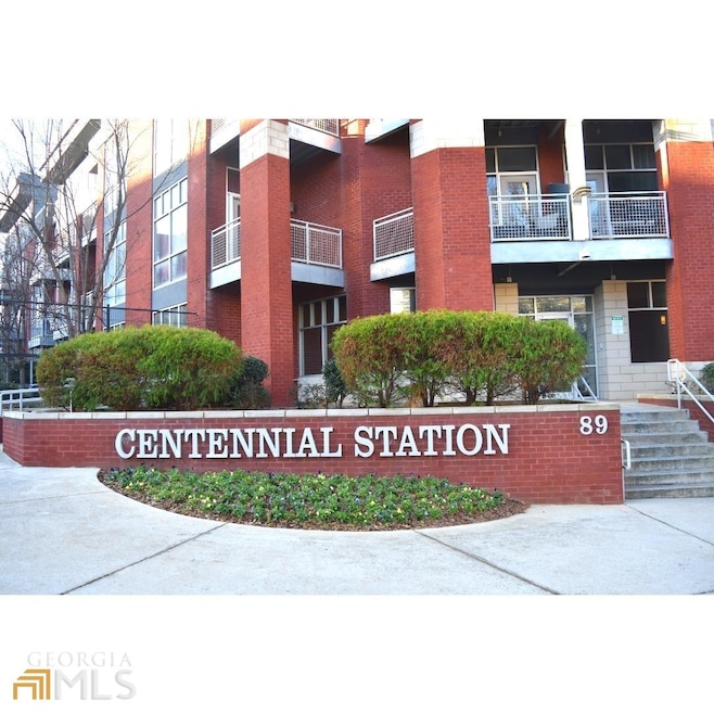 Sold $305,000 • Co-Listing Agent