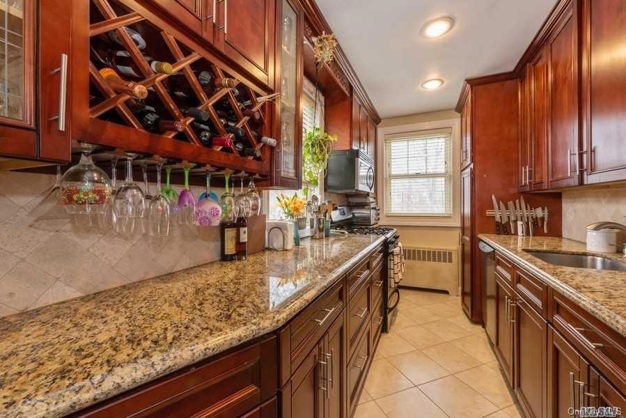 25171 61st Ave, Little Neck, NY 11362 - photo 1