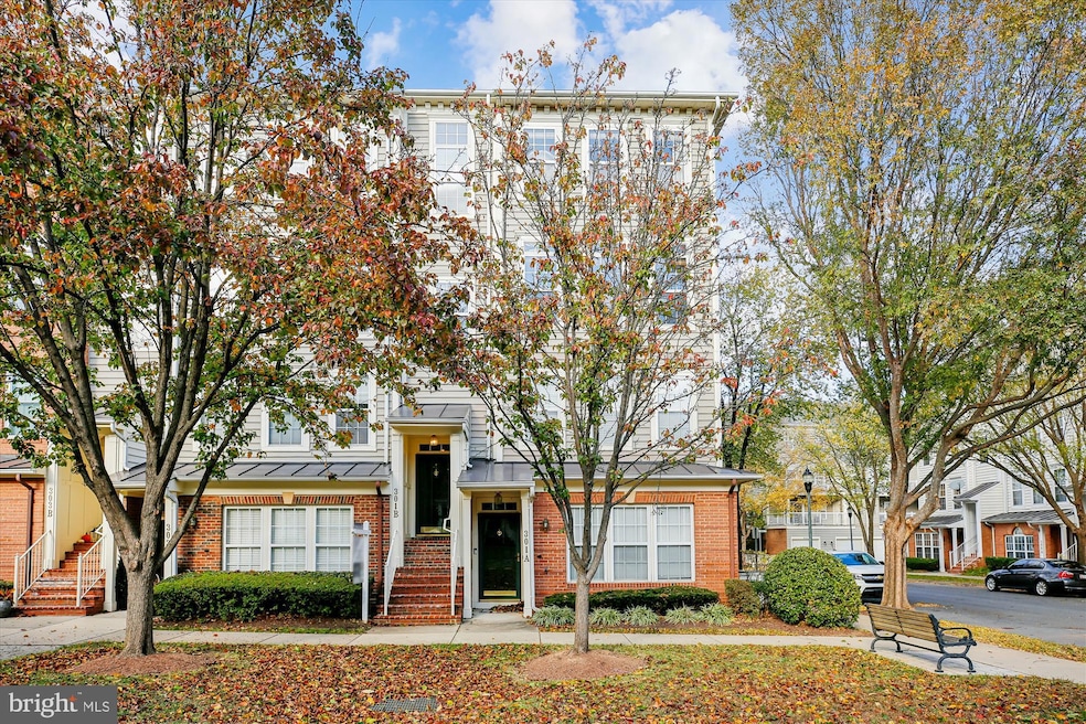 301 B Cross Green St unit 301-B, Gaithersburg, MD 20878 - photo 1