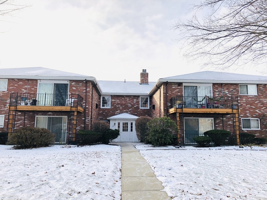 37 Fountain Ln unit 6, South Weymouth, MA 02190 - photo 1