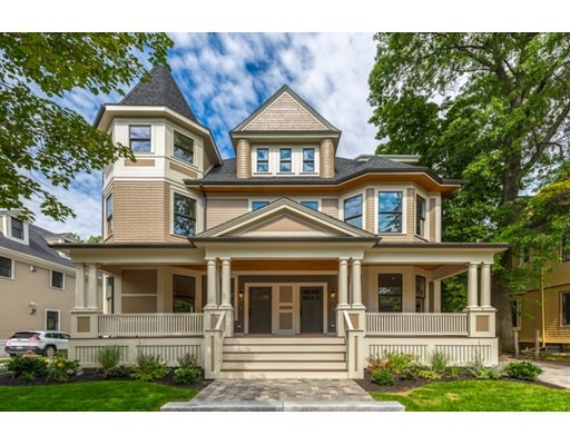 90 Babcock St unit B, Brookline, MA 02446 - photo 1