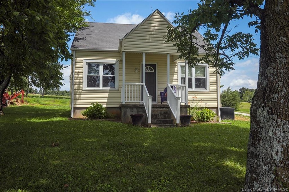 4719 Saint Johns Rd, Floyds Knobs, IN 47119 - photo 1