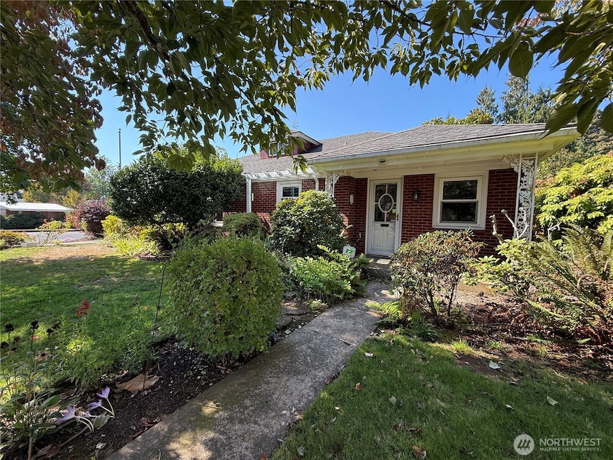 1014 NW 45th St, Vancouver, WA 98660 - photo 1