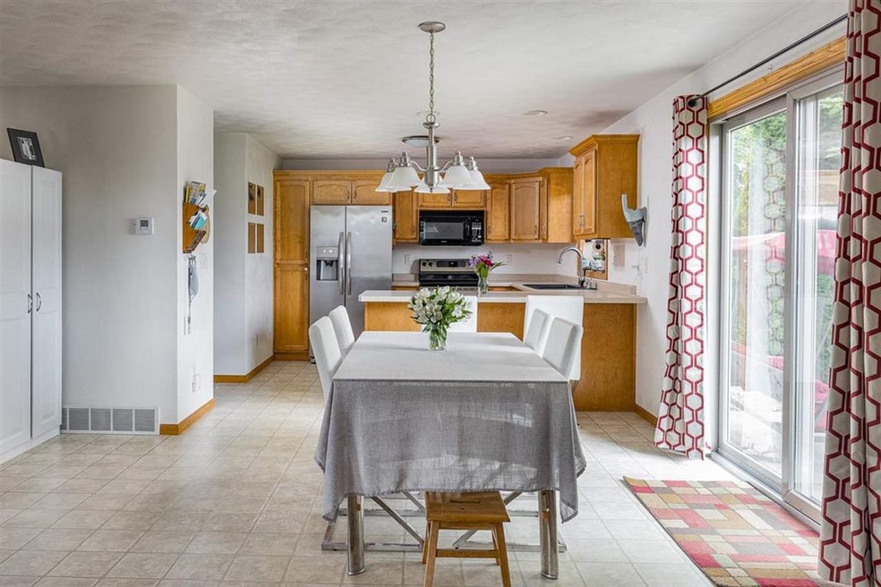 814 Lang Way, Kimberly, WI 54136 - photo 1