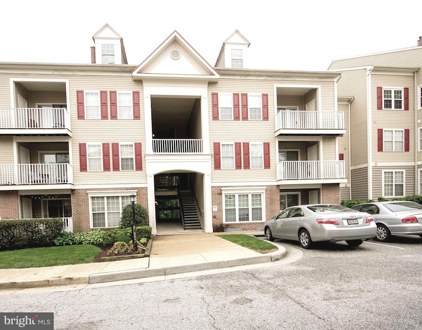 2201 Falls Gable Ln unit D, Baltimore, MD 21209 - photo 1