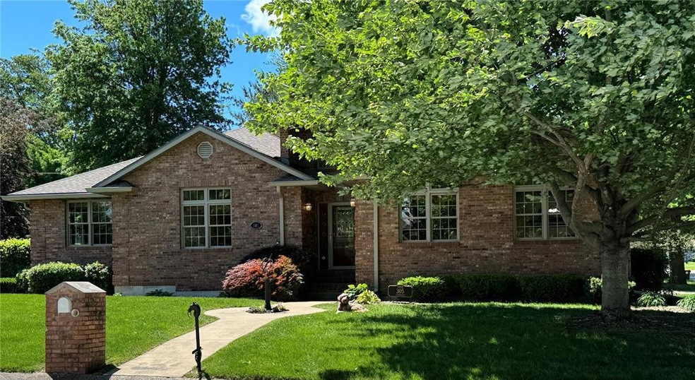 Under Contract $558,000