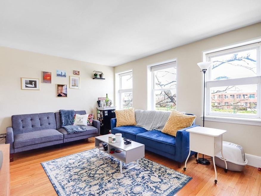 463 Arborway unit 9, Jamaica Plain, MA 02130 - photo 1
