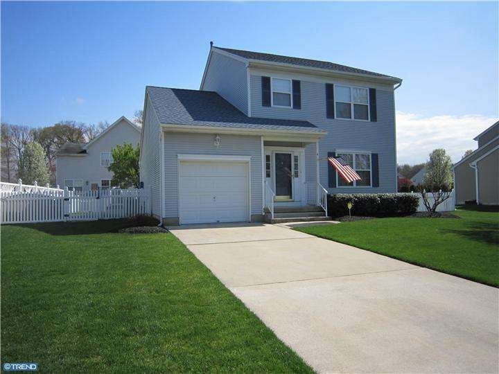 4 Tether Cir, Woodbury, NJ 08096 - photo 1