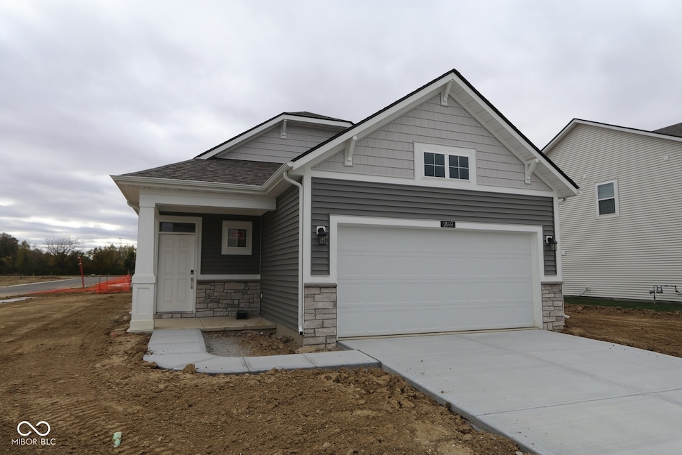 1849 James Pierce Dr, Shelbyville, IN 46176 - photo 1