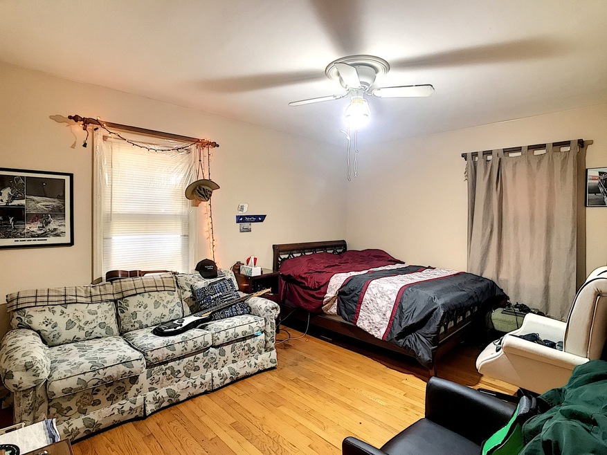 410 N Howard Ave, Elmhurst, IL 60126 - photo 1