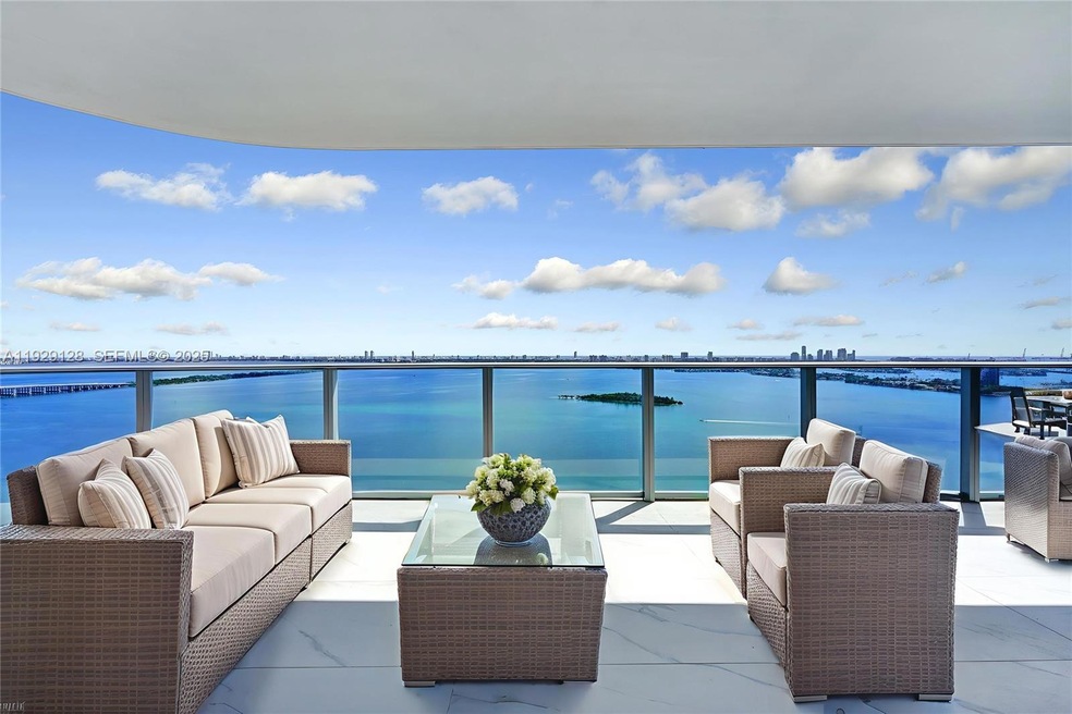 Aria Reserve - Aria Reserve Miami unit 2901, Miami, FL 33137 - photo 1