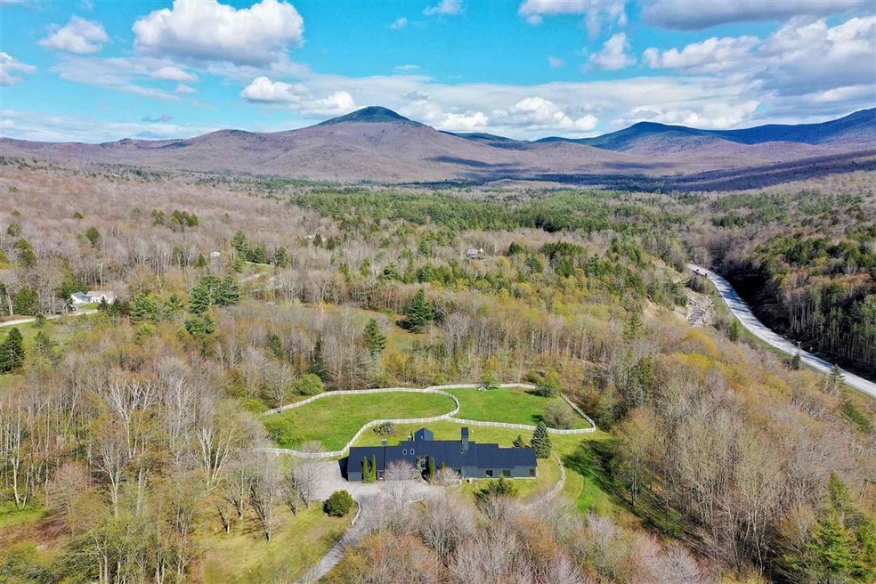 789 Journeys End, Mendon, VT 05701 - photo 1