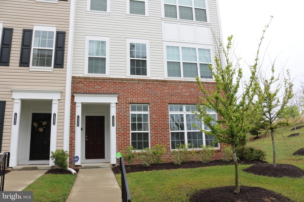 16898 Porters Inn Dr, Dumfries, VA 22026 - photo 1