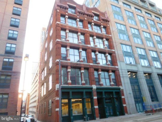 22 S Howard St unit R302, Baltimore, MD 21201 - photo 1