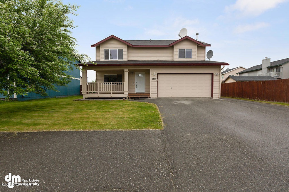 Exterior Front MS_77088-SMALL
