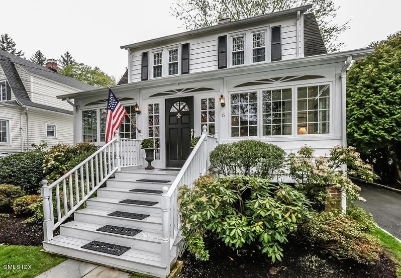 001-Front_View-973772-mls