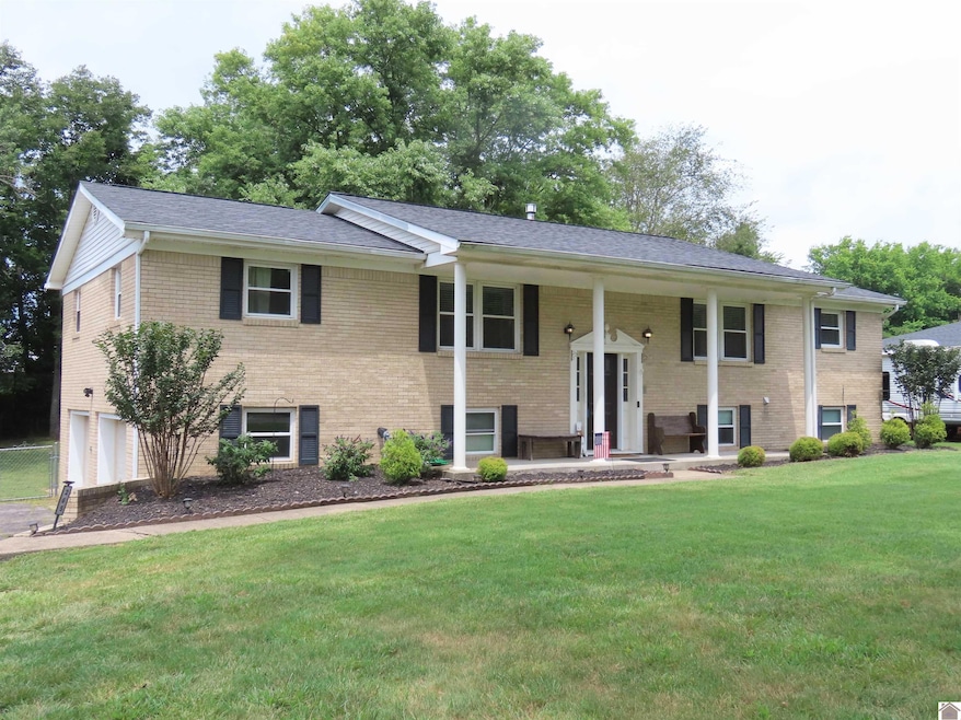 265 Windmill Dr, Paducah, KY 42001 - photo 1