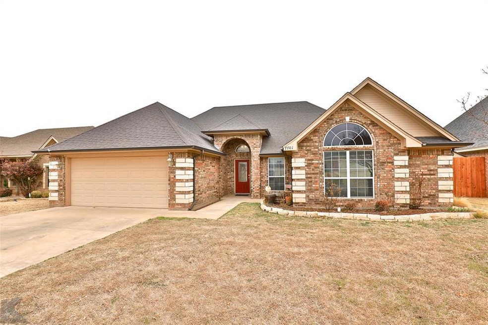 7701 Venice Dr, Abilene, TX 79606 - photo 1