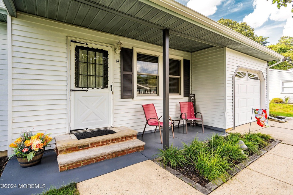 14 Hartford Rd unit 73, Whiting, NJ 08759 - photo 1