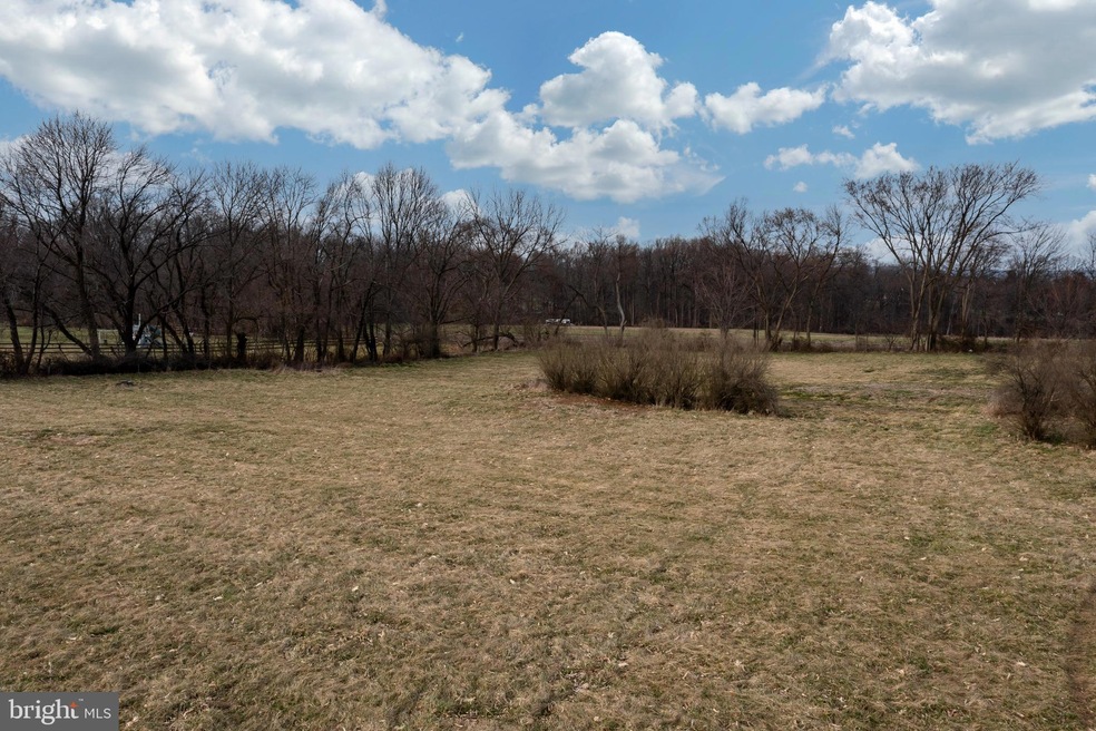 429 Ridge Rd, Spring City, PA 19475 - photo 1