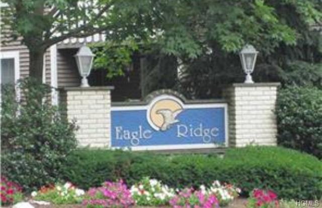 198 Eagle Ridge Way unit 62, Nanuet, NY 10954 - photo 1