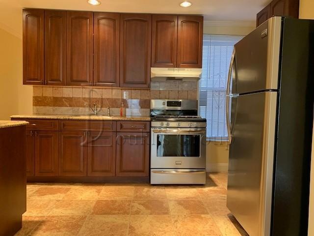 28-22 47th St unit 1R, Astoria, NY 11103 - photo 1