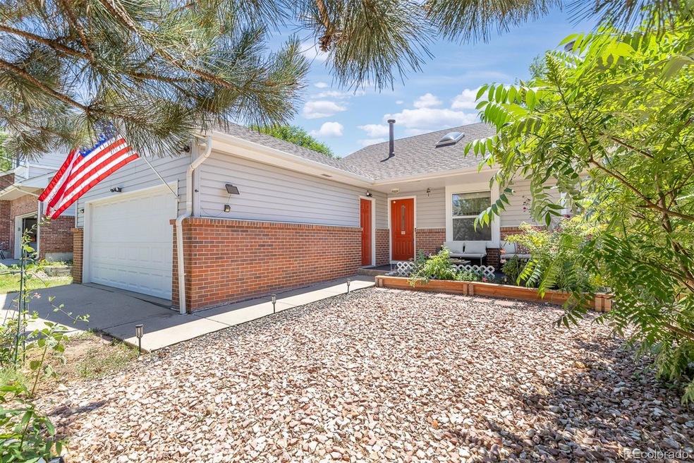 15708 E Exposition Dr, Aurora, CO 80017 - photo 1