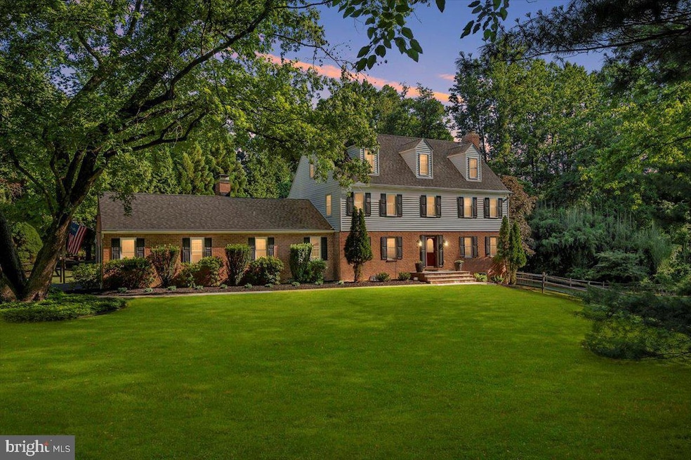 Sold $900,000 • Co-Listing Agent