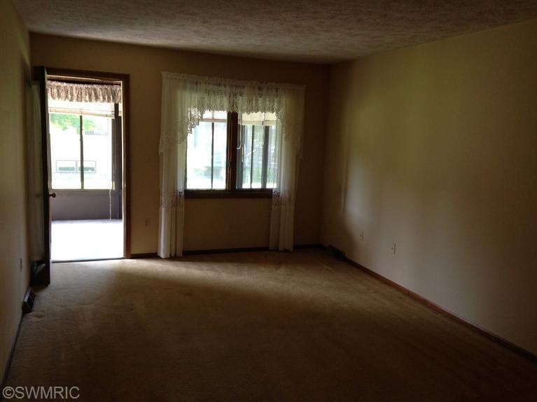 8533 Elkwood St SW, Byron Center, MI 49315 - photo 1