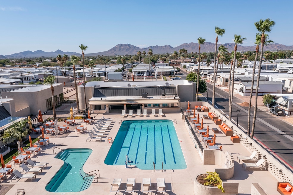 702 S Meridian Rd unit 331, Apache Junction, AZ 85120 - photo 1